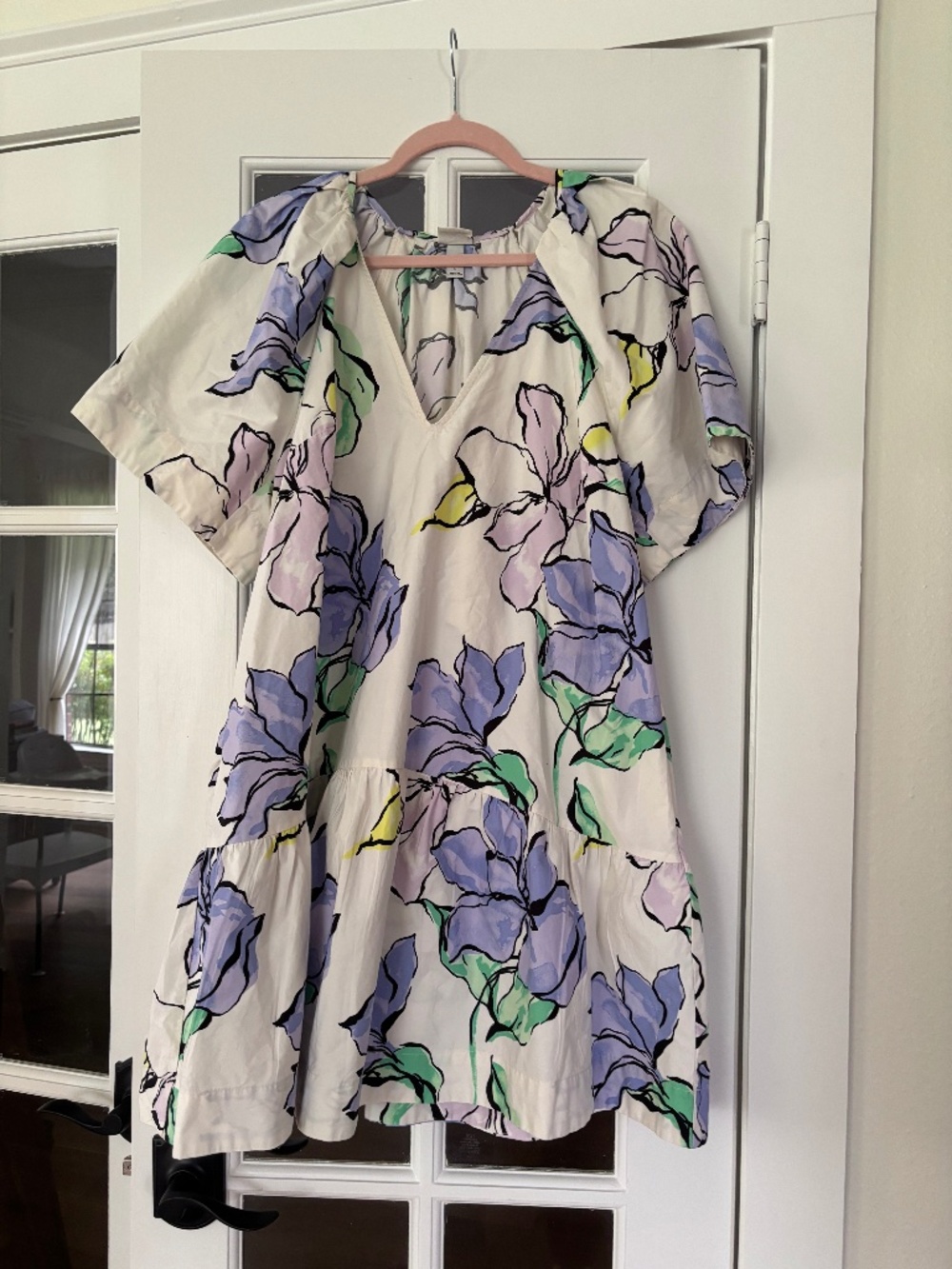 Size Large, pretty patterned, colorful target dress